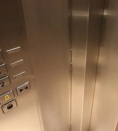 Hiss-städning för företag och butiker.