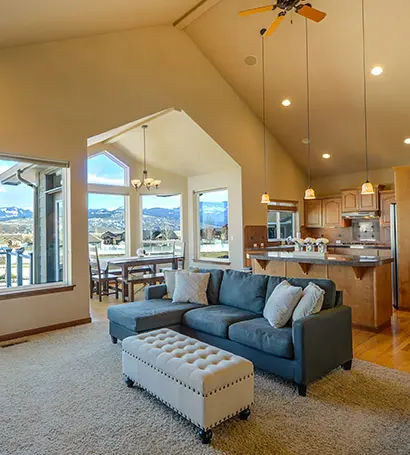 Få hjälp med storstädning av Arisa Städ AB.